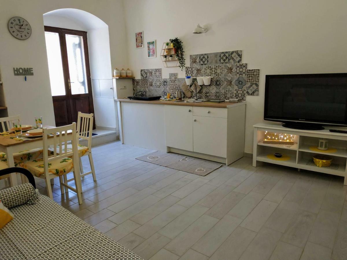 Ferienwohnung Shabbychic27 Sannicandro di Bari Exterior foto